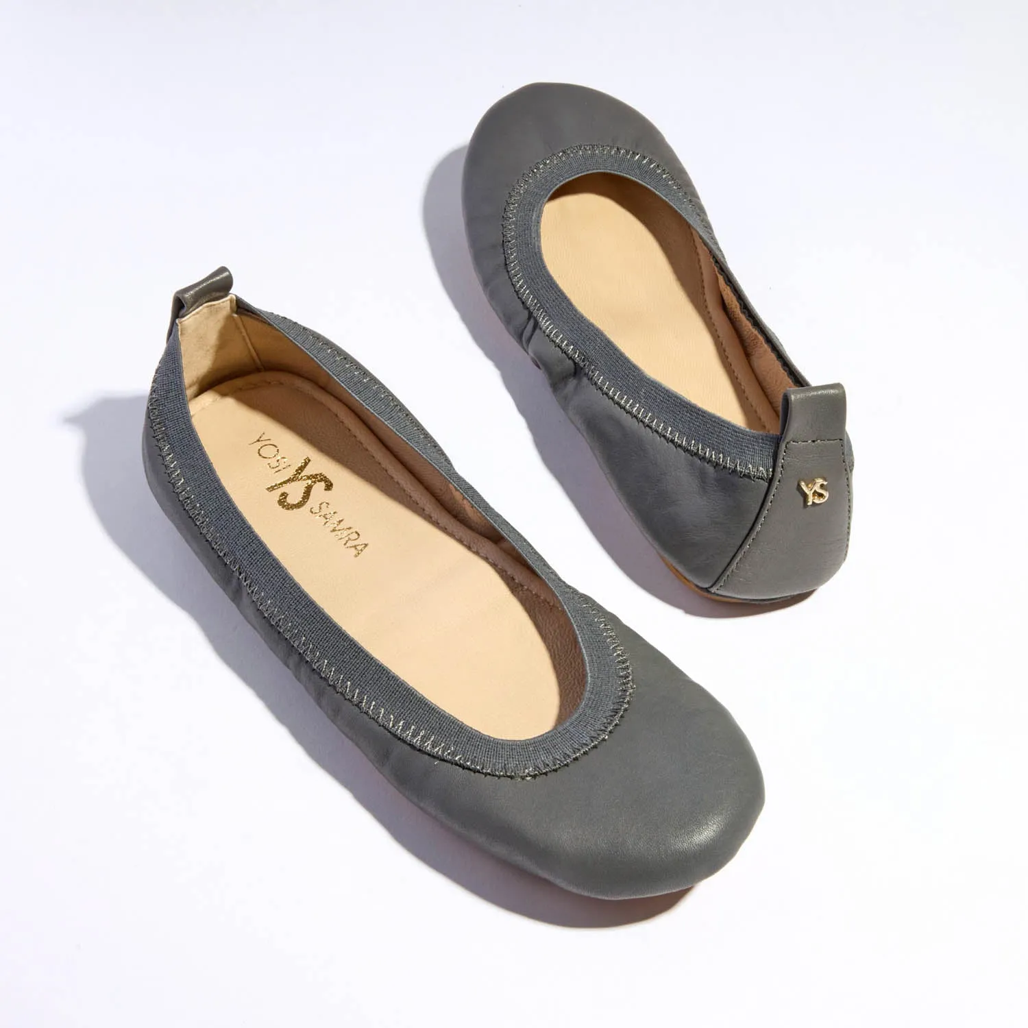 Samara Foldable Ballet Flat in Dark Grey Leather